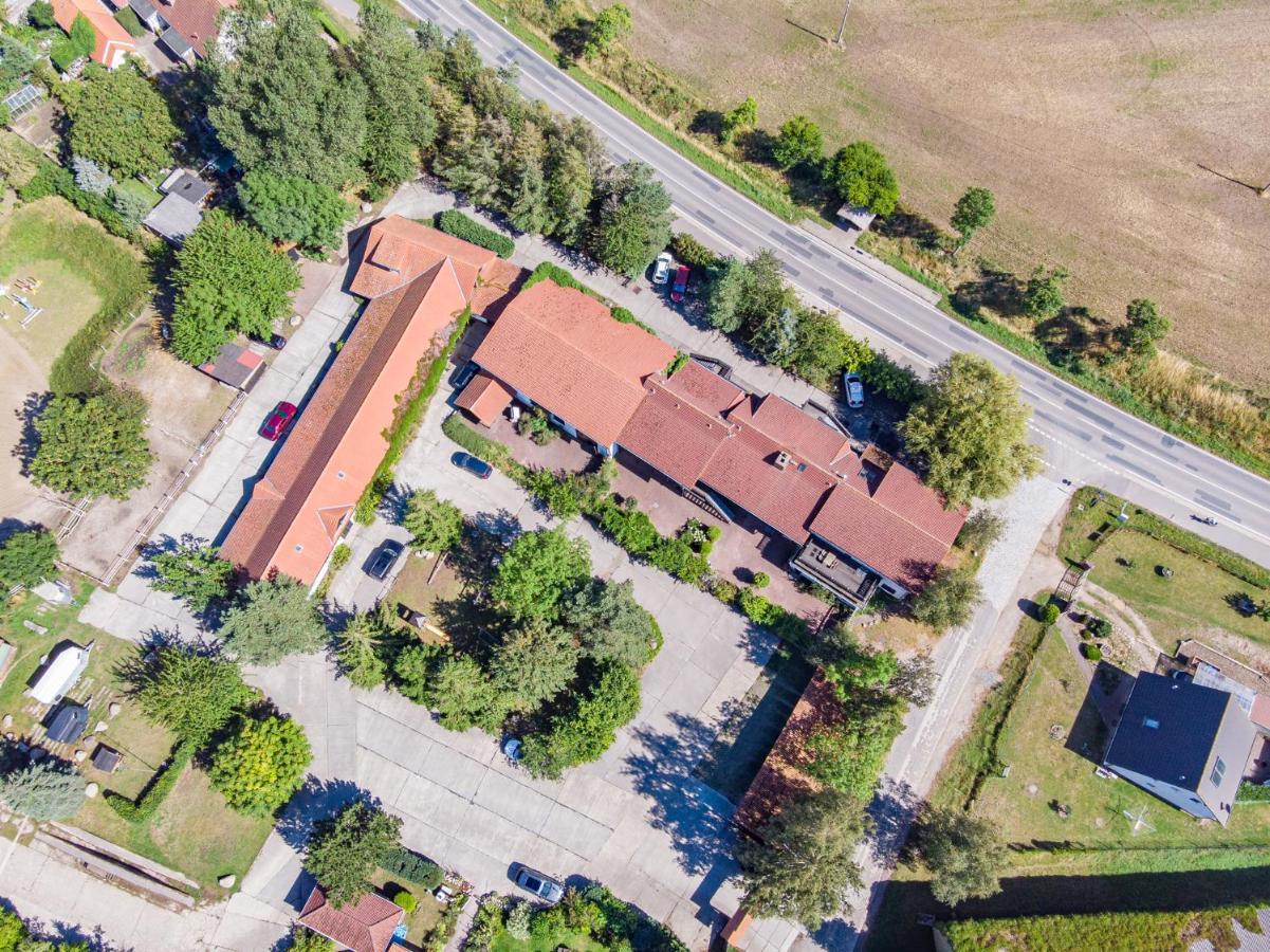 Landpension Dubnitz - Ferienwohnung 1 Sassnitz Exteriér fotografie