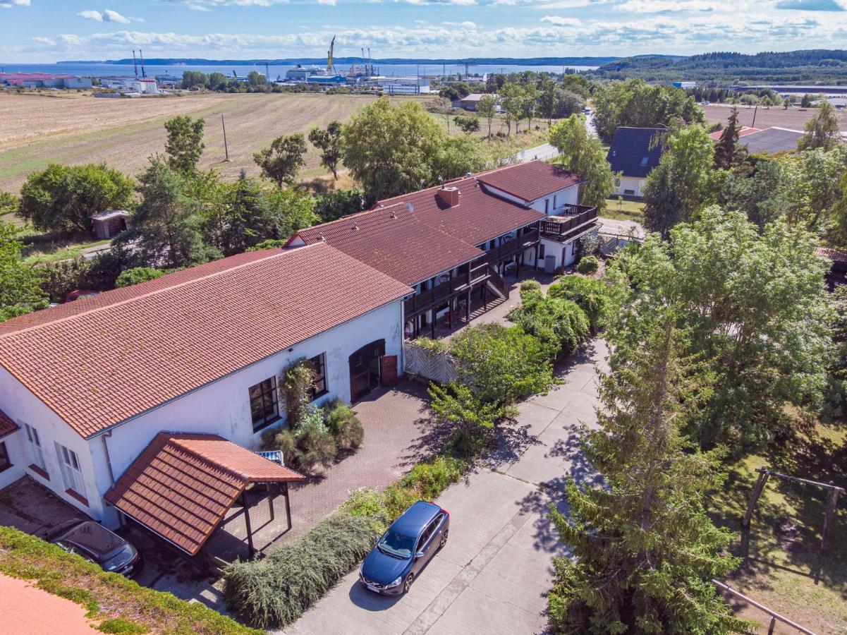 Landpension Dubnitz - Ferienwohnung 1 Sassnitz Exteriér fotografie