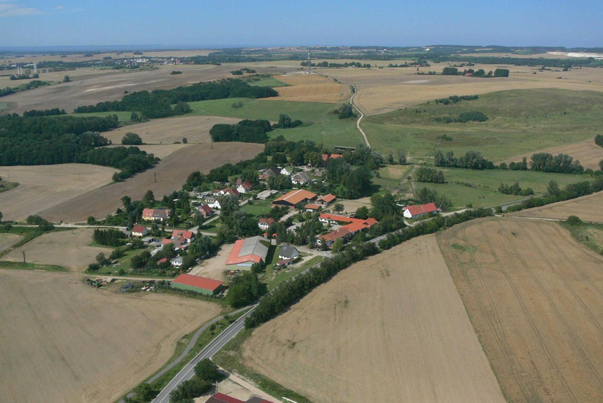 Landpension Dubnitz - Ferienwohnung 1 Sassnitz Exteriér fotografie